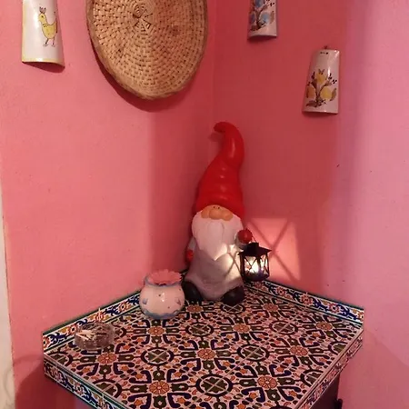 La Rosa Nyaraló *